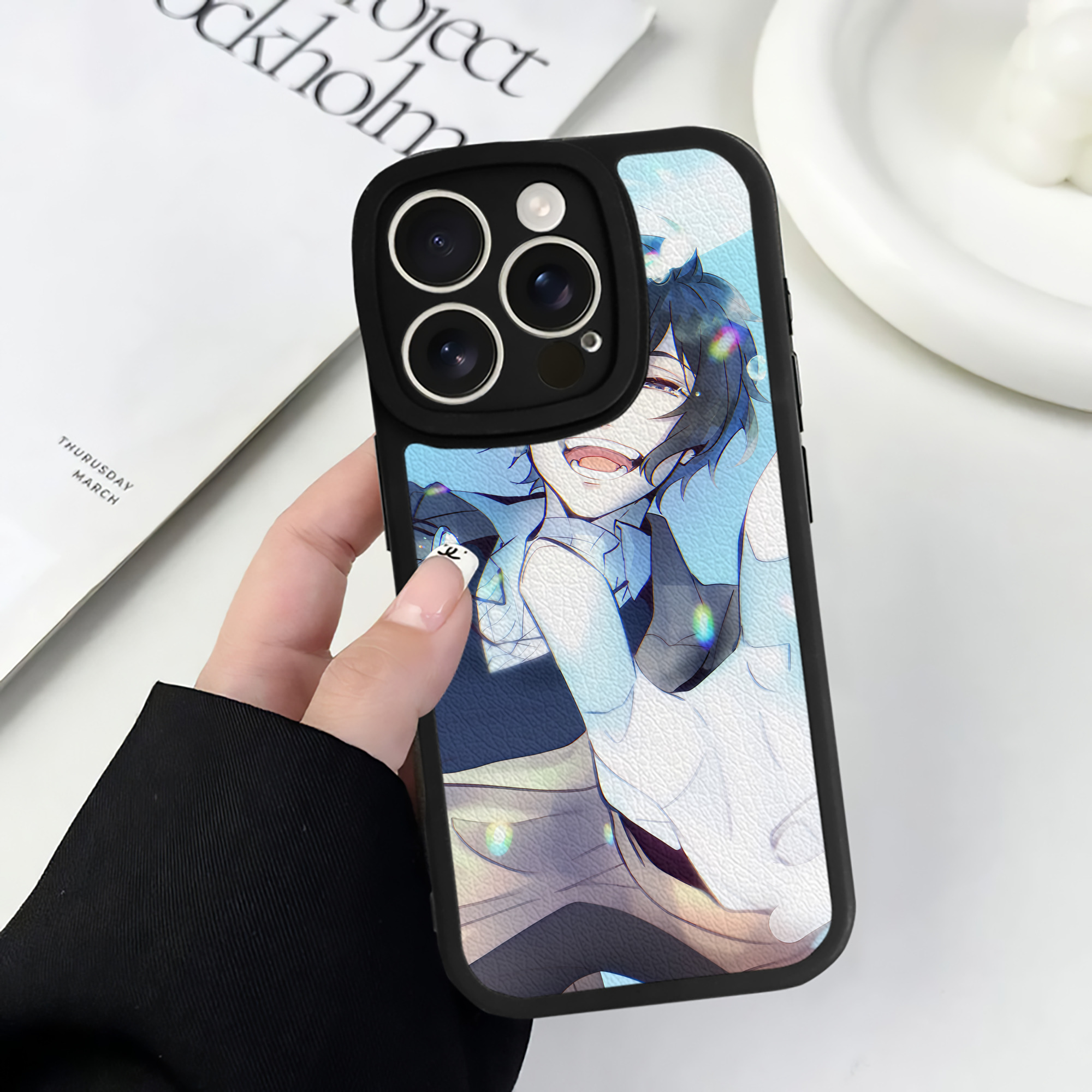 （画像用） 文豪ストレイドッグス Bungo Stray Dogs 【iPhone 16シリーズ対応】シリコンスマホケース（レザー調） 材質：シリコン